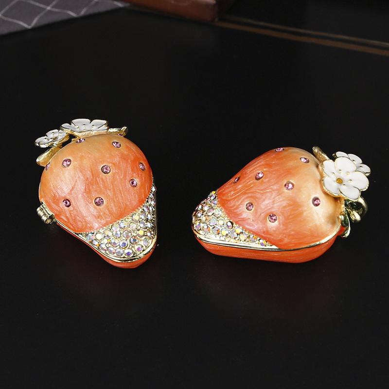 Cute strawberry jewelry box flip anti-oxidation household ring box easy to carry enamel metal jewelry box