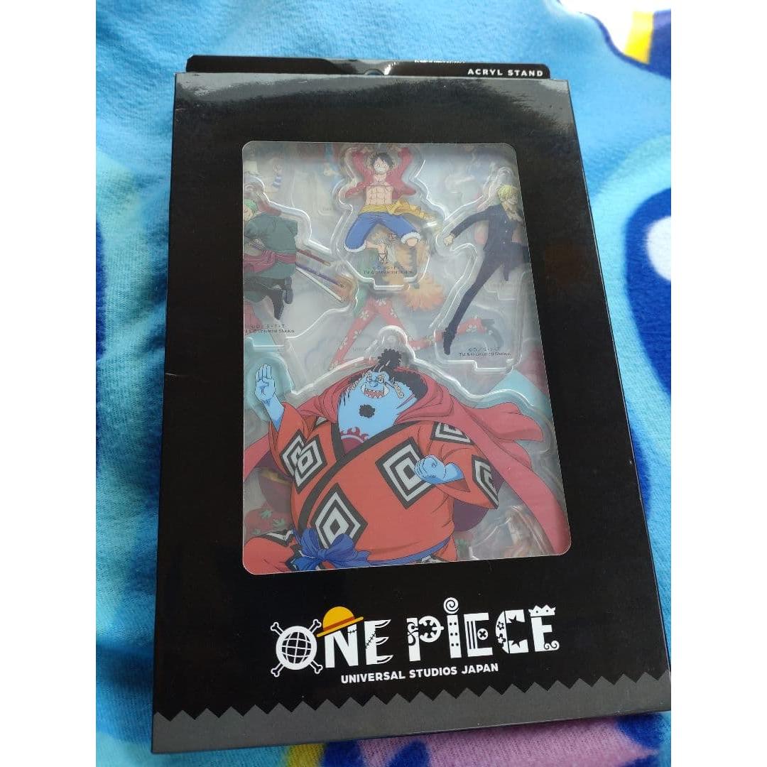 Used Univa limited ONE PIECE acrylic stand