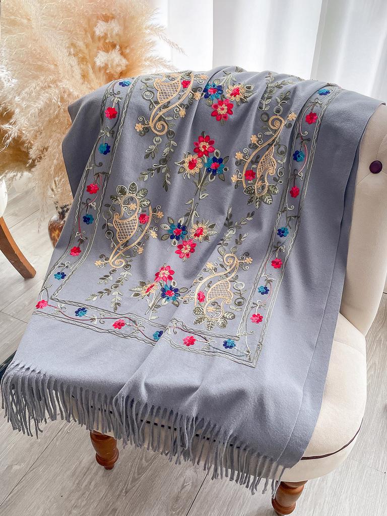 Fashion Scarf Winter Thick Travel Shawl Wrap Head Scarf Women Luxury Embroider Flower Warm Neckerchief Poncho Pashmina Bufanda
