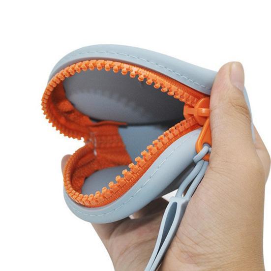 Dog Treat Pouch with Carabiner Kids Round Zipper Closure Pouch Earphone Storage Bag