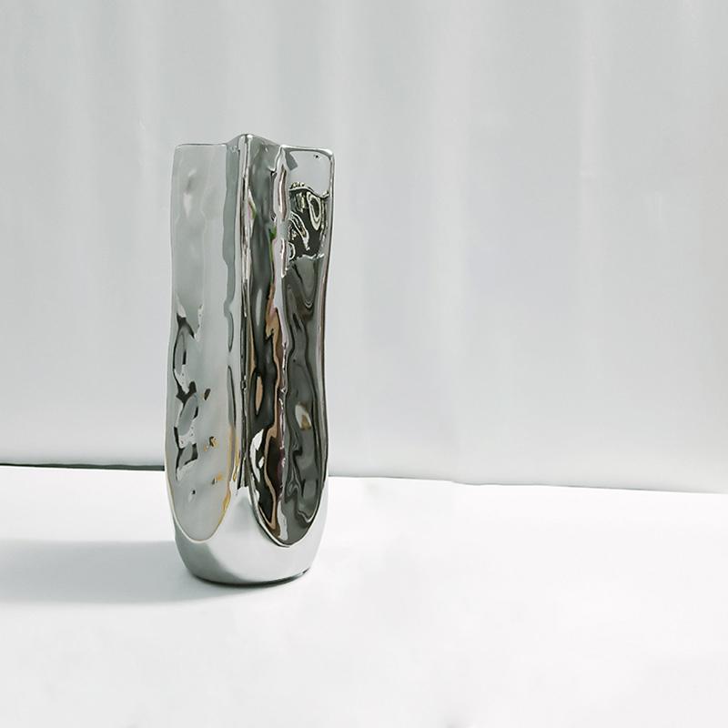 1ks Keramická interiérová umělecká dekorace Váza Luxusní galvanizovaná stříbrná Kreativní aranžování květin Hydroponická Nepravidelný porcelán