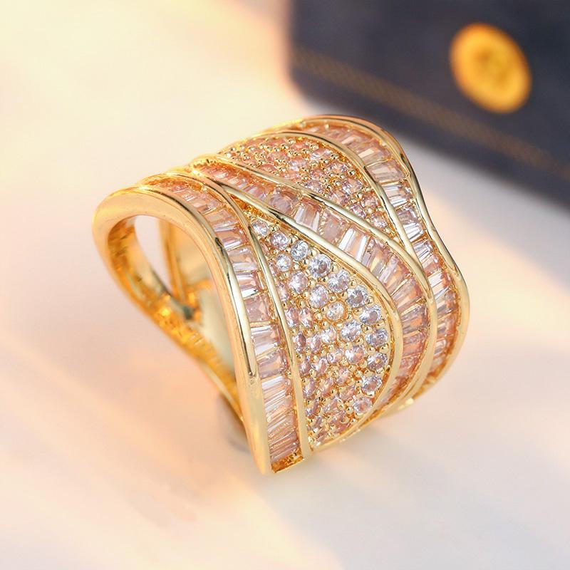 Gorgeous Inlaid White CZ Women's Ring Aesthetic Gold Color Geometry Daily Wear Party Jewelry Anniversary Gift