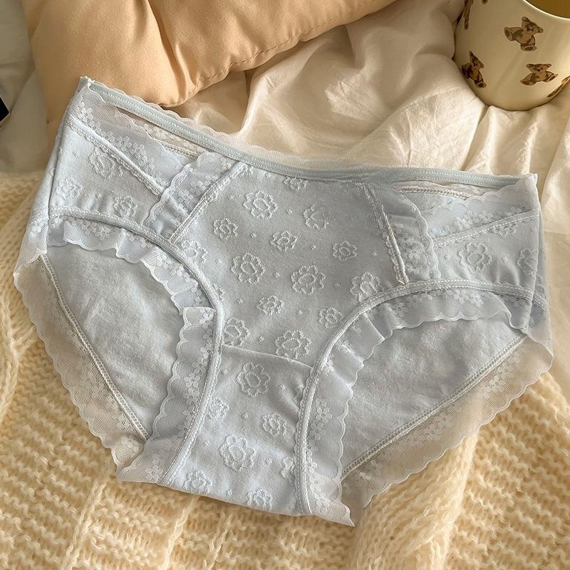 Ladies Spring and Summer Sweet Sexy Hollow Lace Pure Desire Wind Pure Cotton Waist Triangle Briefs
