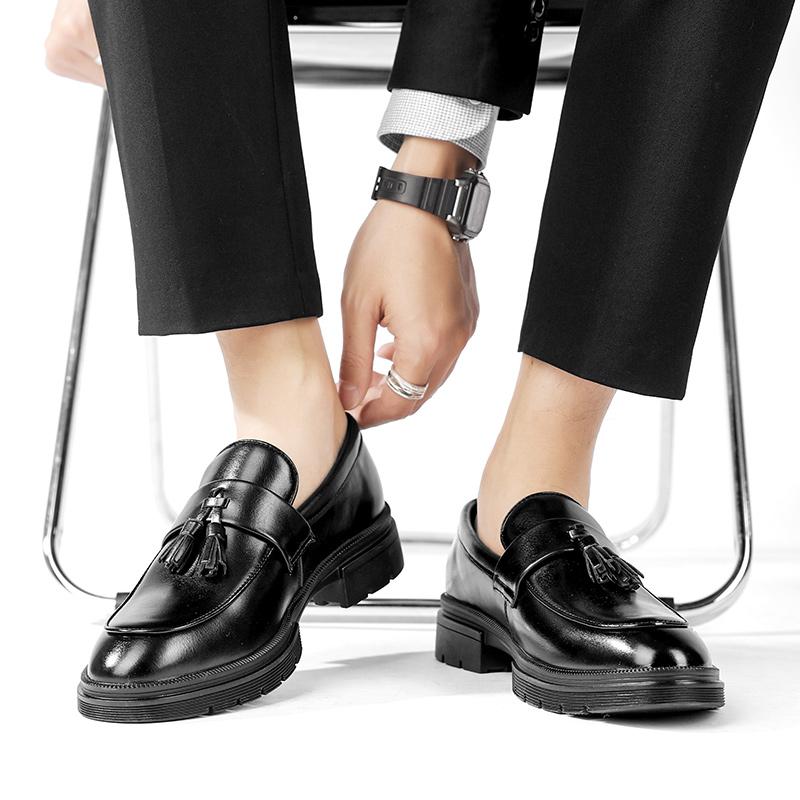 Fashion Thick Soled Tassel Loafers Mens Leather Loafers Mocassin Homme Calzado Hombre New Zapatos De Hombre Business Dating Men’s Shoes