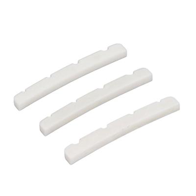 3 Stück gebogene Unterseite Bass-Sattel 4-saitig geschlitzt Knochen Bass-Sattel Ersatz für Fender
