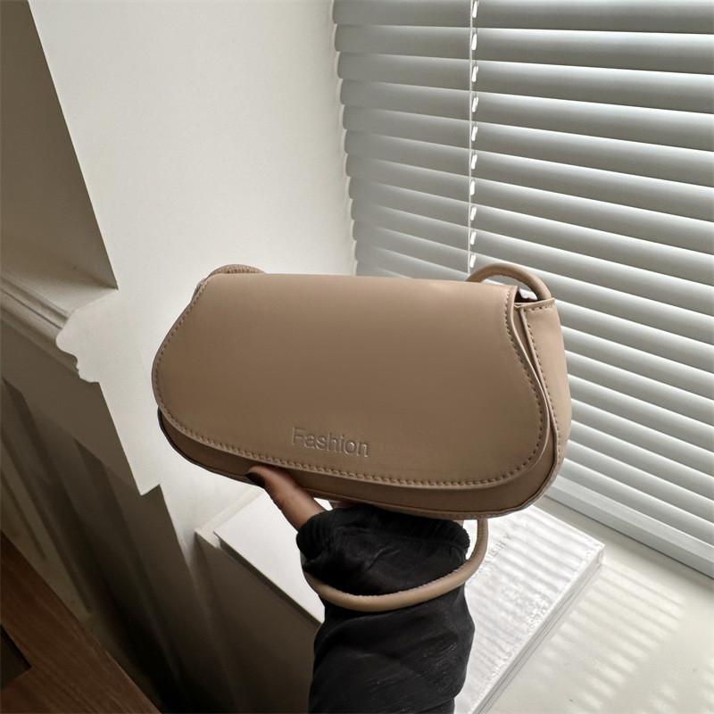 Chic 2024 Korean Style Small Square Shoulder Bag Elegant Casual Pu Leather Crossbody For Women