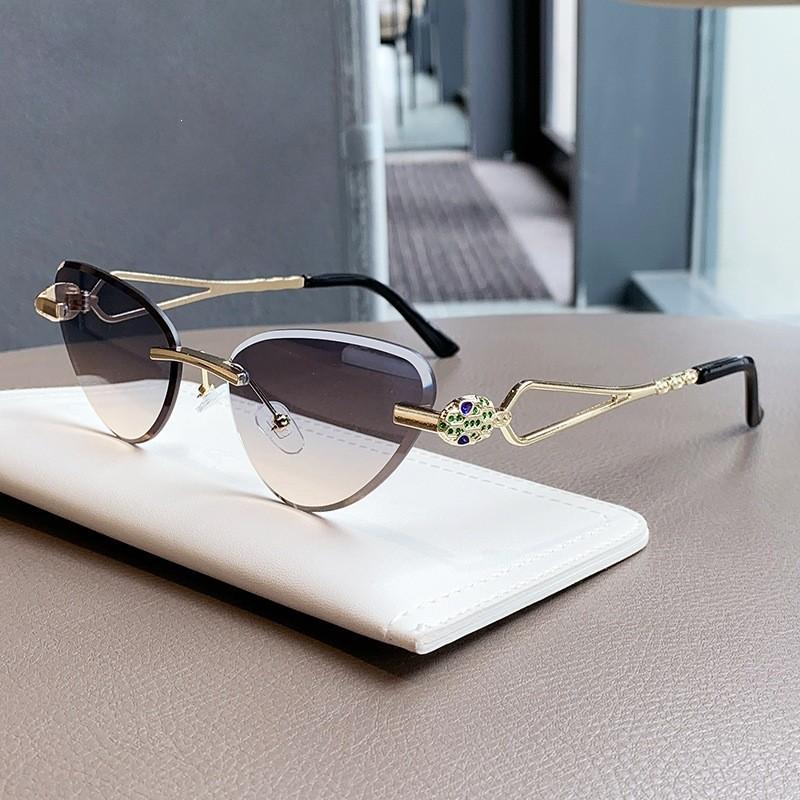 Summer Cat Eye Sunglasses With Uv400 Protection For Fashionable Travel And Parties