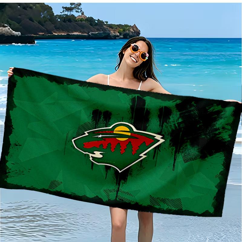 Minnesota wild Microfiber Beach Towel, Soft And Absorbent, Quick-Dry, Ideal for Summer Travel, Beach Essential, Swimming Pool Gifts