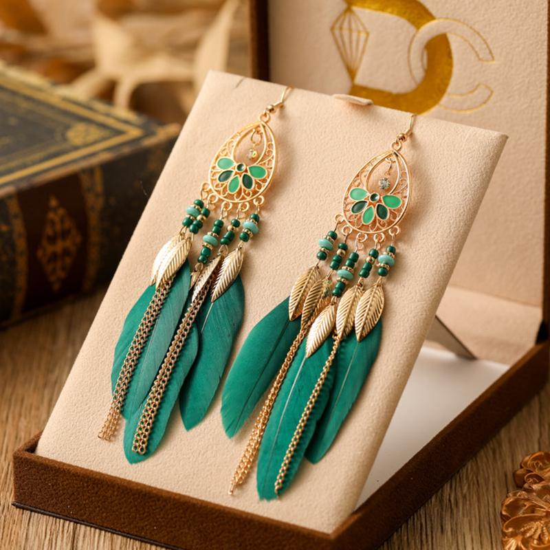 Fashion Vacation Style Bohemian Feather Earrings for Women Ethnic Long Chain Bead Leaf Dangle Earrings Party Daily Jewelry
