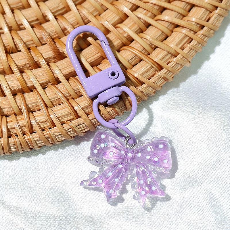 Cherry Blossom Heart Keychain: Handmade Transparent Ornament for Bags, Unisex Accessory