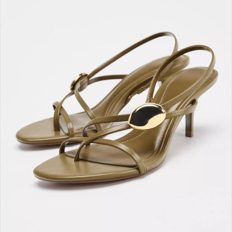 Luxury Metal-Embellished  Designer High-Heel Sandals Women Fashion Cross-tied Heels Summer Sexy beach slingbacks Flip-Flops