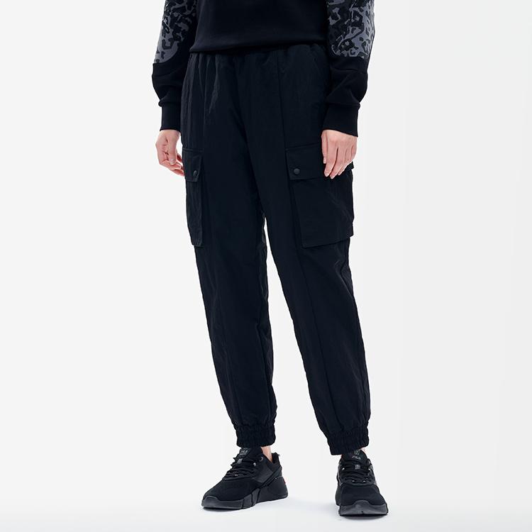 Fila Athletics Side Pocket Woven Cargo Tapered Pants Women Pants Deep-Black A11W211802FBK