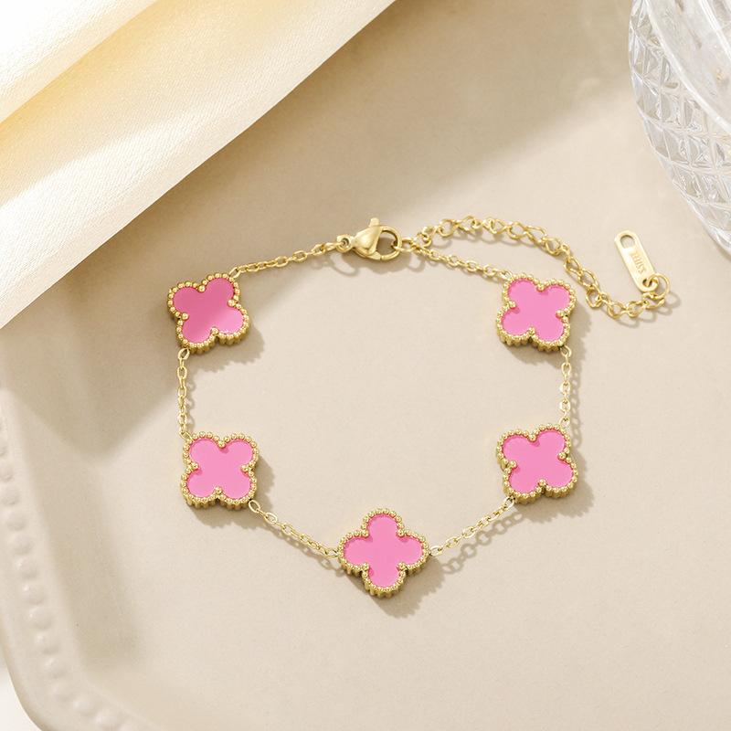 Four-leaf Clover Bracelet A Stylish and Luxurious Titanium Steel Bracelet for Women Featuring An Elegant Design and A High-end Look