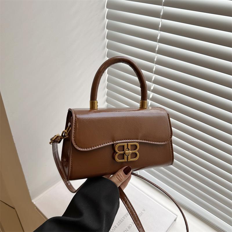 Summer new retro solid color fashion hand carry small square bag women's premium messenger bag texture niche shoulder bag