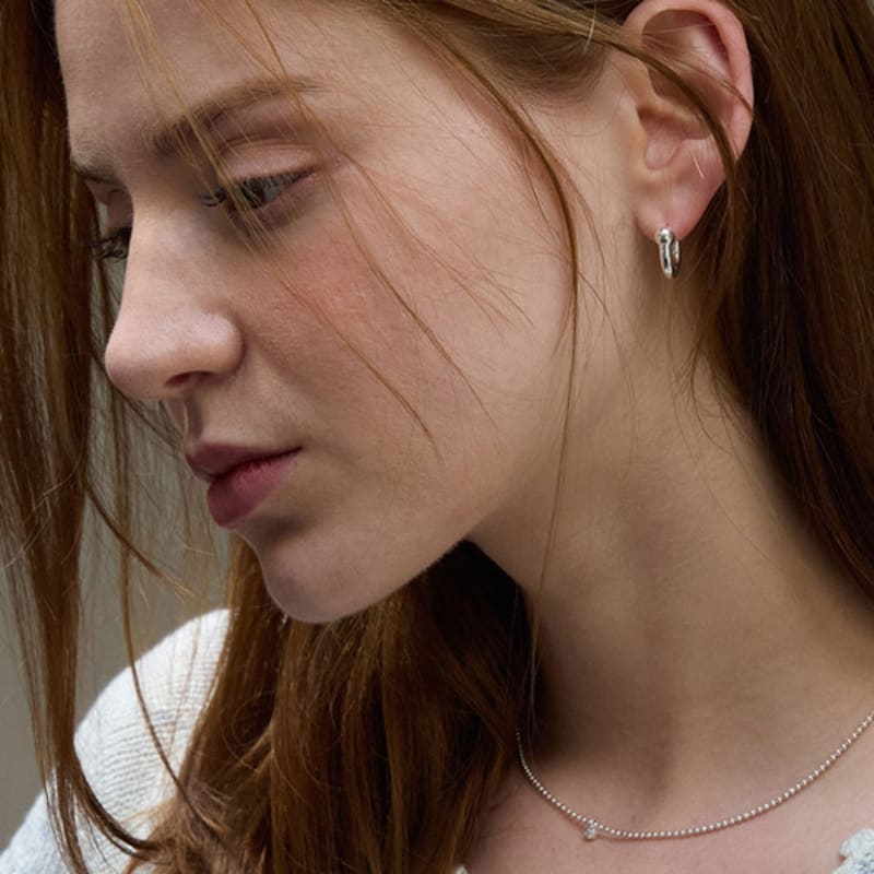 PAIGEFLYNN JEWELRY [925 Silver] Dot Line Earrings
