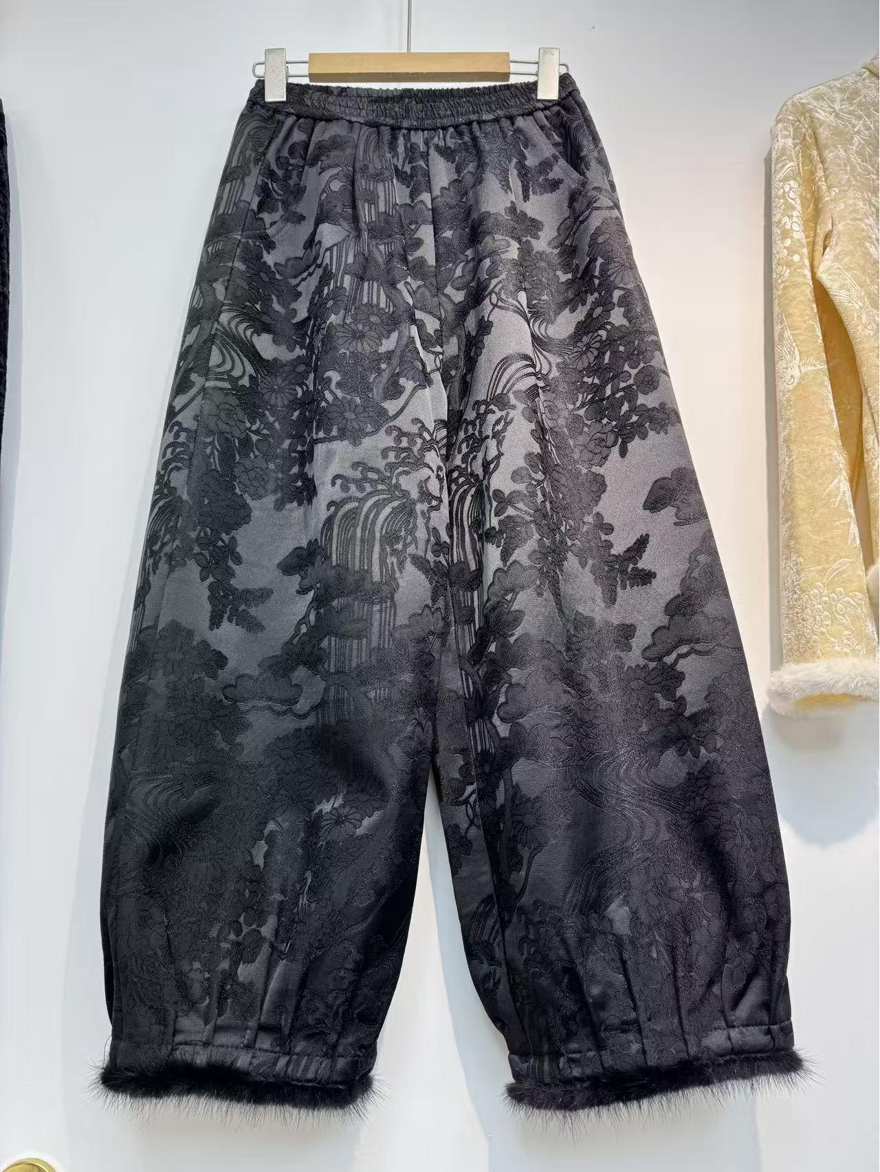 

Autumn Winter Chinese-Style Velvet Harem Pants - Slimming, Loose-Fit, Retro Floral Design 2XL recommended for 55-62.5kg чёрный