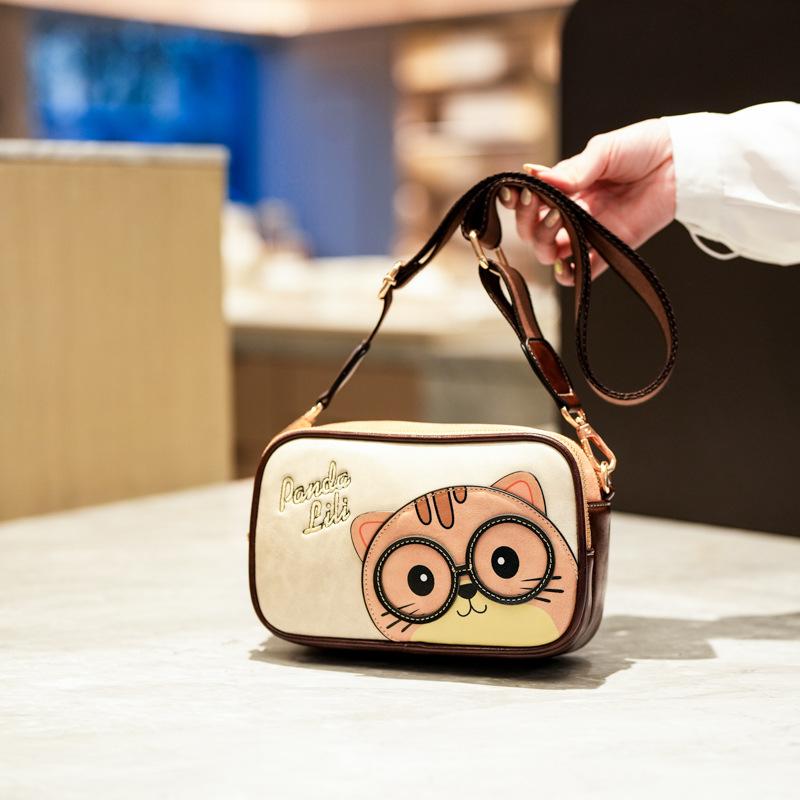 New Cute Cartoon Versatile Lightweight Bag, Casual and Fashionable Single Shoulder Crossbody Women's Bag