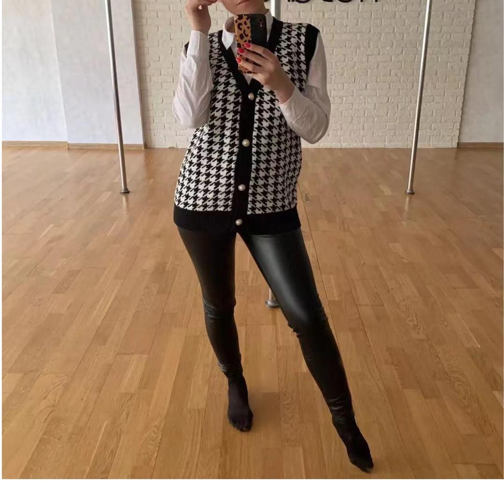 2023 Spring & Autumn Women's Houndstooth Knit Sleeveless Cardigan Vest
