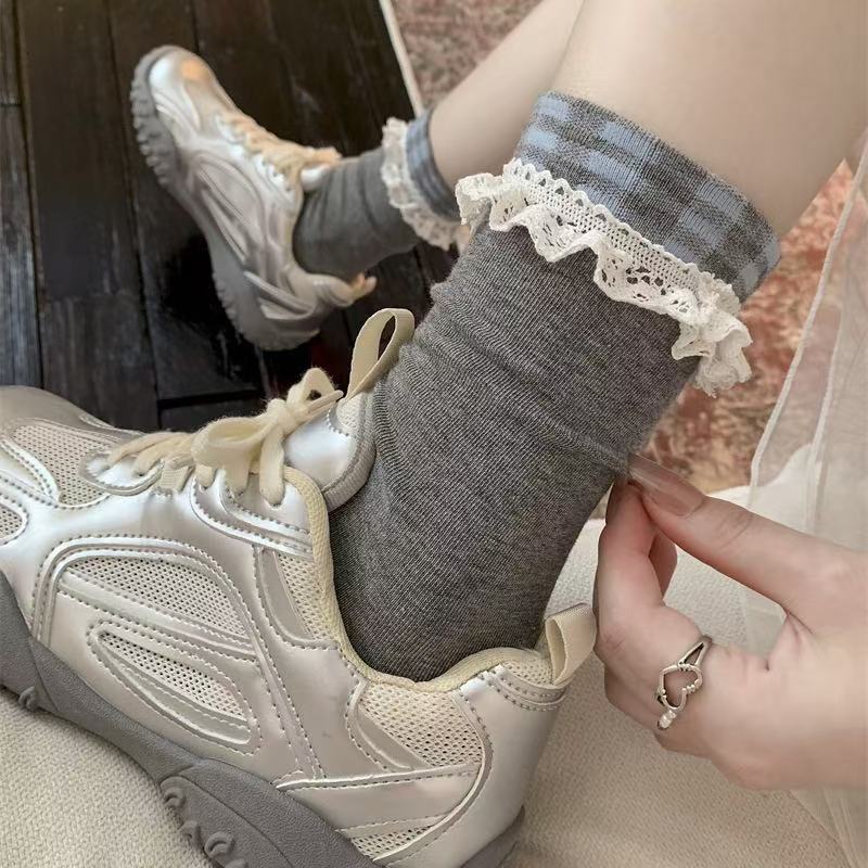 Checkered Lace Socks, Women's Mid-calf Cotton Socks, Retro Checkered Lace Patchwork, Trendy and Cute Women's Pile Socks