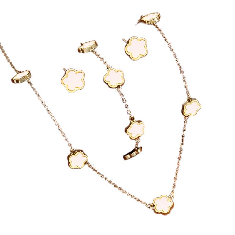 European & American Lucky Flower Jewelry Set: Five-Leaf Clover Bracelet, Stud Earrings, Necklace