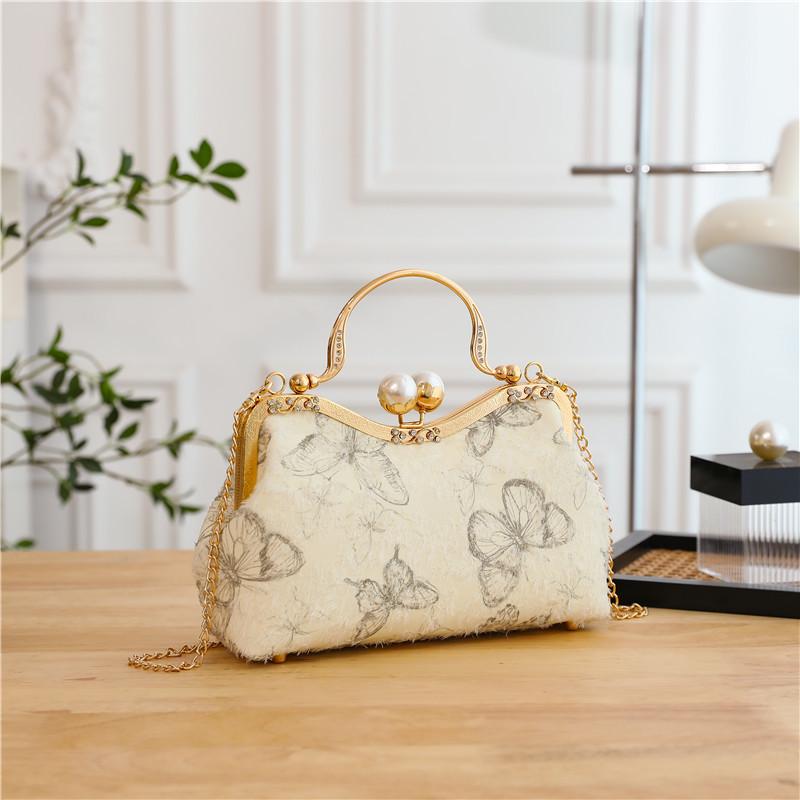 Chinese Style Butterfly Shoulder Bag Women Elegant Clip Handbag Retro Small Square Bag Wedding Party Chain Evening Clutch Purses