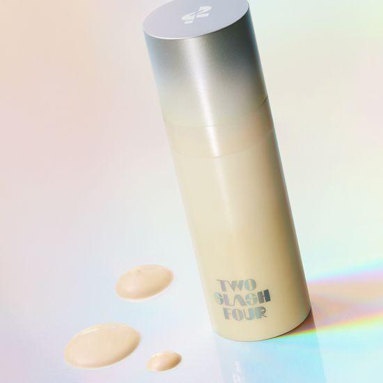 Two Slash For Priming Skin Glimmer