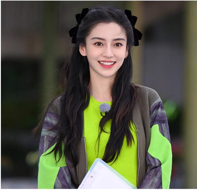 Luxusní seersuckerová mašle do vlasů pro ženy