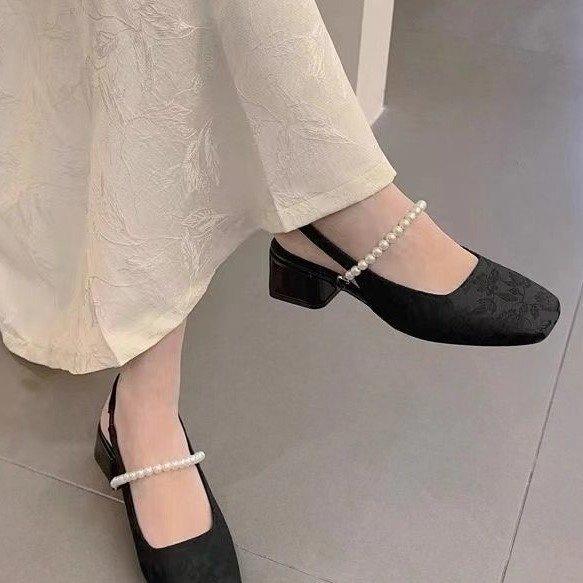 Guofeng New Chinese Pearl Sandals Women's 2025 New Single Shoes Thick Heels Women's Shoes Middle Heel with Cheongsam Shoes High Heels
