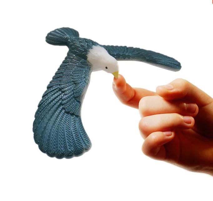 Pyramid Physical Balancing Eagle Bird Toy Novelty Trick Gravity Science Balance Bird Toy Gift Funny Eagle Bird Interactive Toy