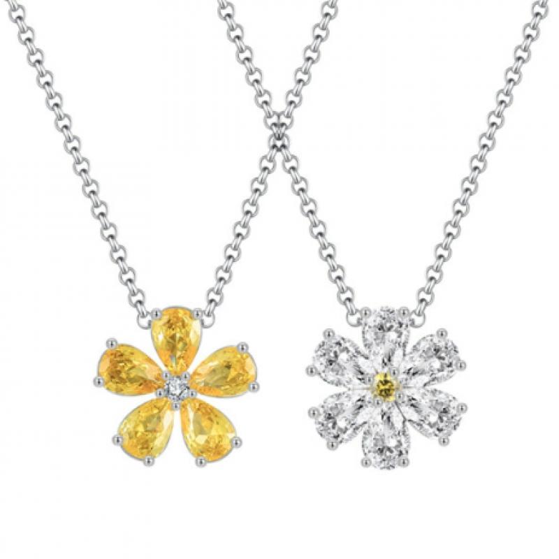 Iceball Pear Flower Necklace