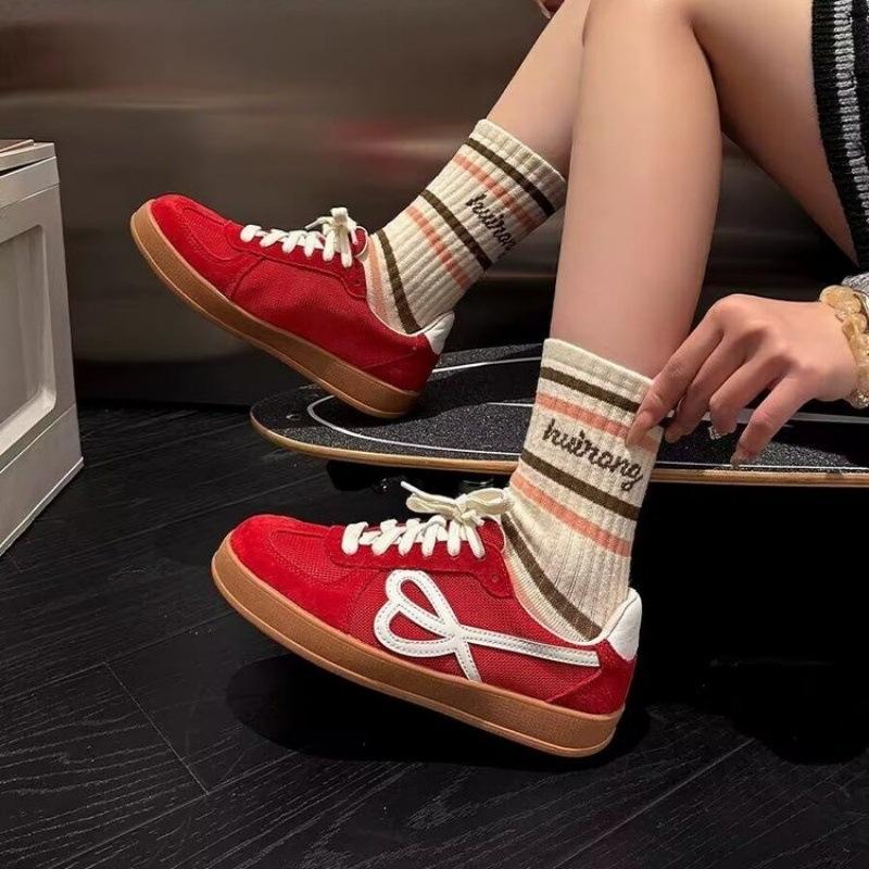 

Обувь Dexun женская 2025 осень новая ретро обувь Форреста Гампа легкая на плоской подошве универсальная популярная Сяобай повседневная спортивная обувь 40 красный