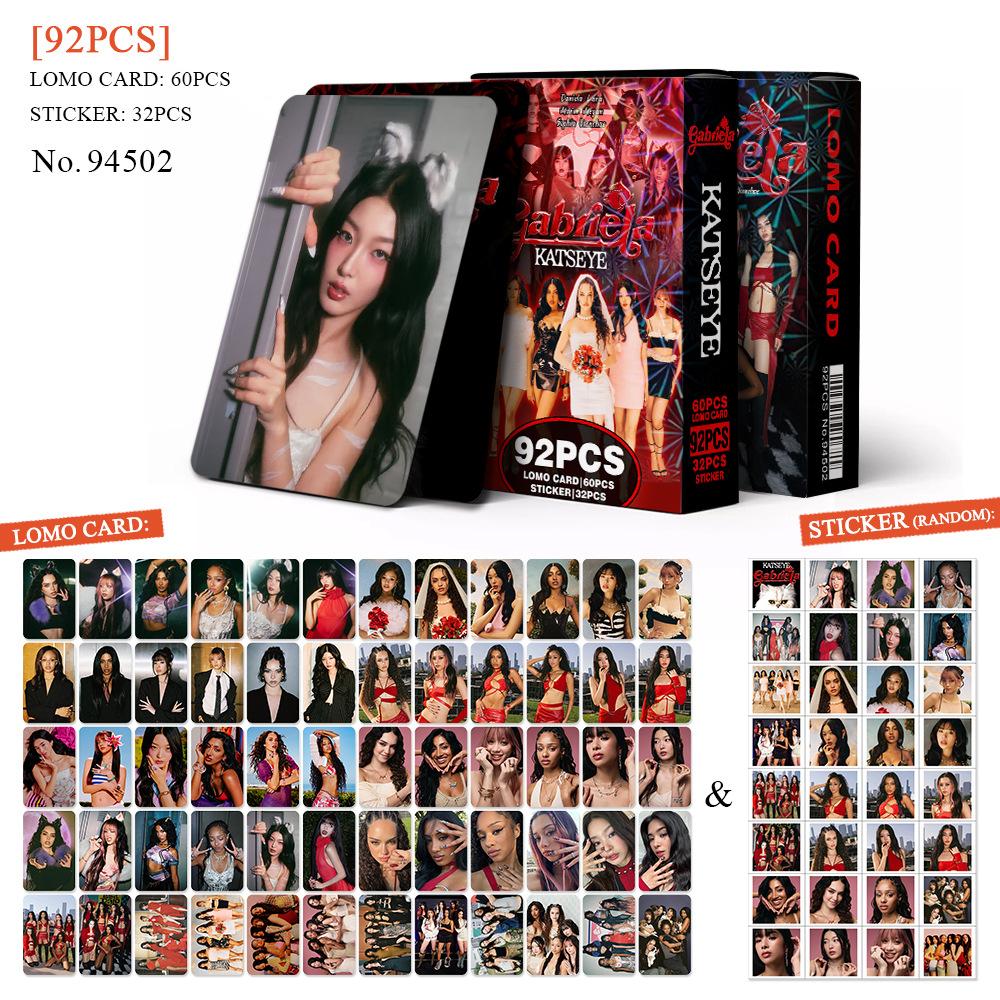 92 Stück/Set Kpop Idol KATSEYE Neues Album BEAUTIFULCHAOS Lomo Karten LARA DANIELA HD Gedruckte Postkarten Aufkleber MANON MEGAN Geschenk für Fans
