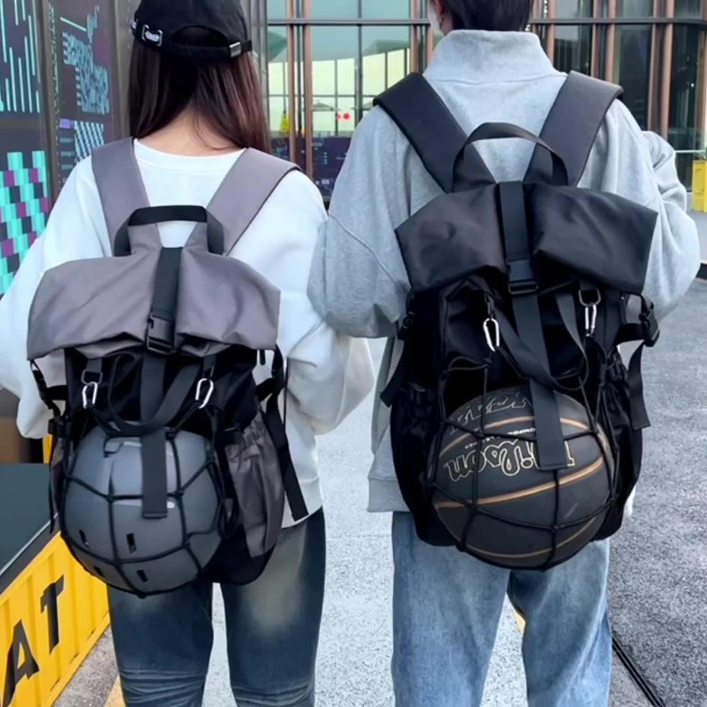New Fashionable Gigh-end Backpack Sports Fitness Basketball Bag Motorcycle Cycling Travel Helmet Bag Student Backpack