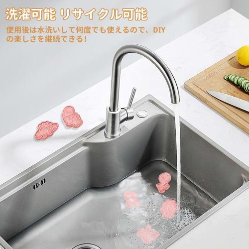 Set of 8 Animal and Dinosaur Cookie Cutters, Perfect for Baking, Kitchen Supplies, Lunch Boxes, Chocolate Molds, Baking Tools, and More. These Press-t