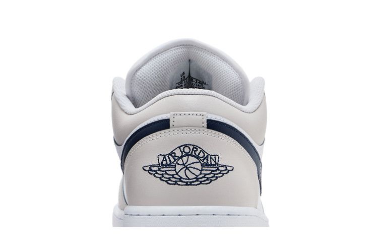 Jordan 1 Blu Notte Basso Grigio Neutro