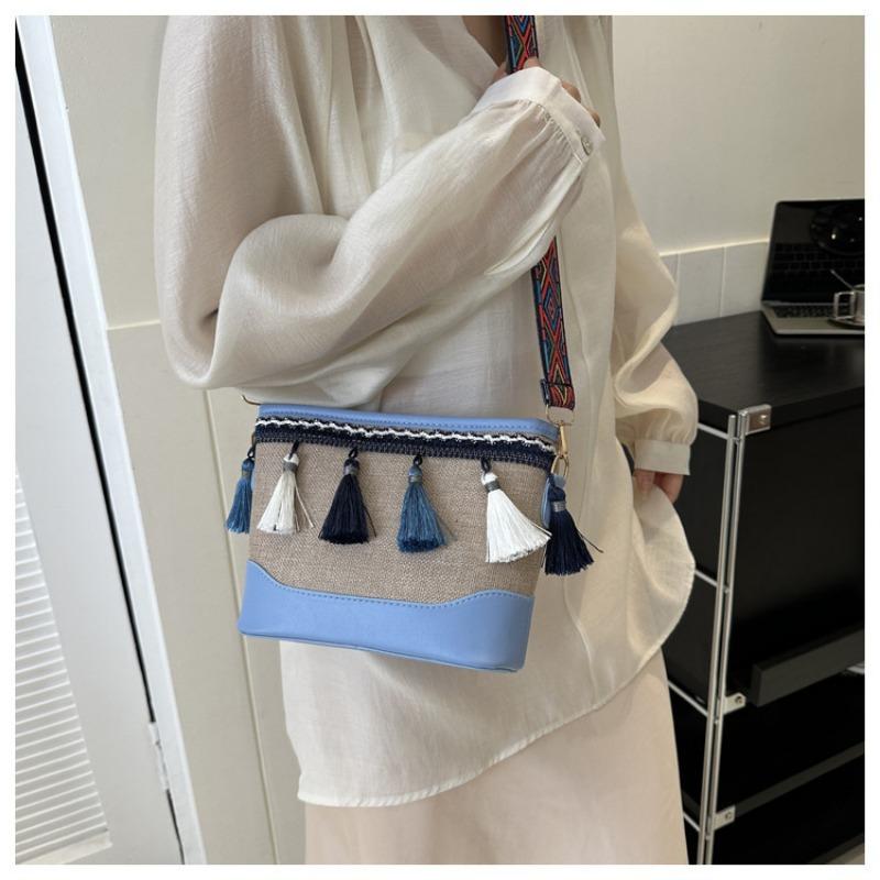 Niche Artistic Trend Single-shoulder Bag Crossbody Bag Ethnic-style Small Square Bag for Women's Underarm Commuting