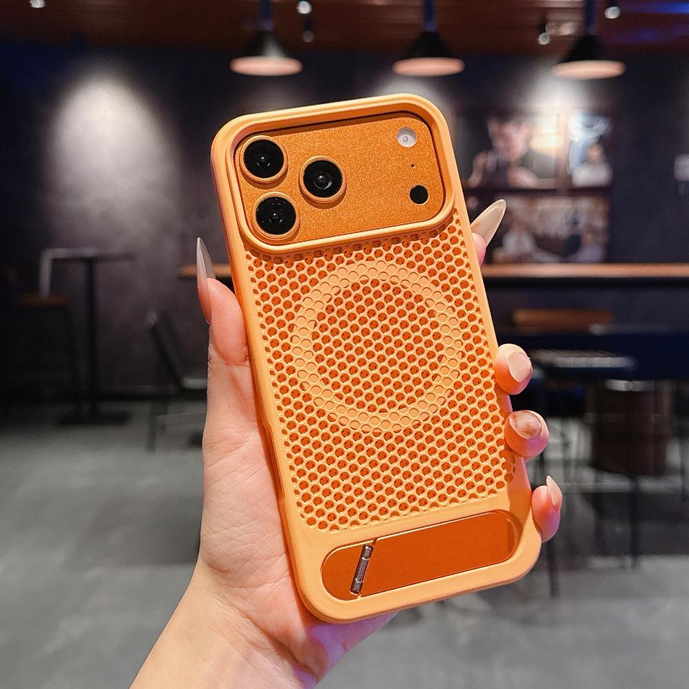 

Magnetic Cooling Phone Case For iPhone 17 16 Pro Max Heat Dissipation Wireless Charging Metal Stand Impact Resistant Cover iPhone 16 Pro помаранчевий