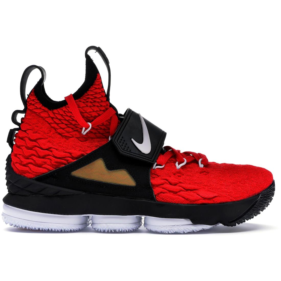 

Sneaker Nike LeBron 15 Red Diamond Turf(AO9144-600) 41