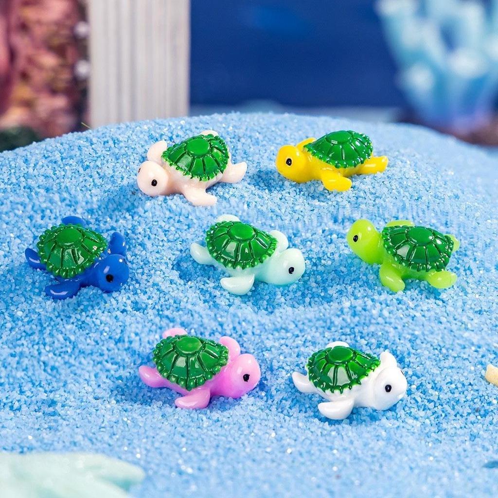 Miniature Luminous Resin Animal Ornaments: Cartoon Desktop & Car Decorations