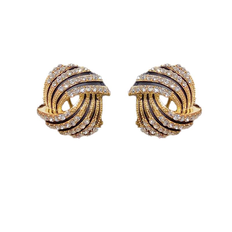 

Gold Inlaid Zircon Stud Earrings for Women, High-end Simple Fashion and Exquisite Earring Gifts