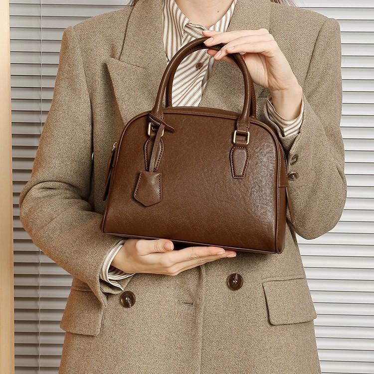 New Model Top-layer Cowhide Minimalist Boston Bowling Bag, High-end Genuine Leather Women's Bag, Large-capacity Handbag, Pillow Bag