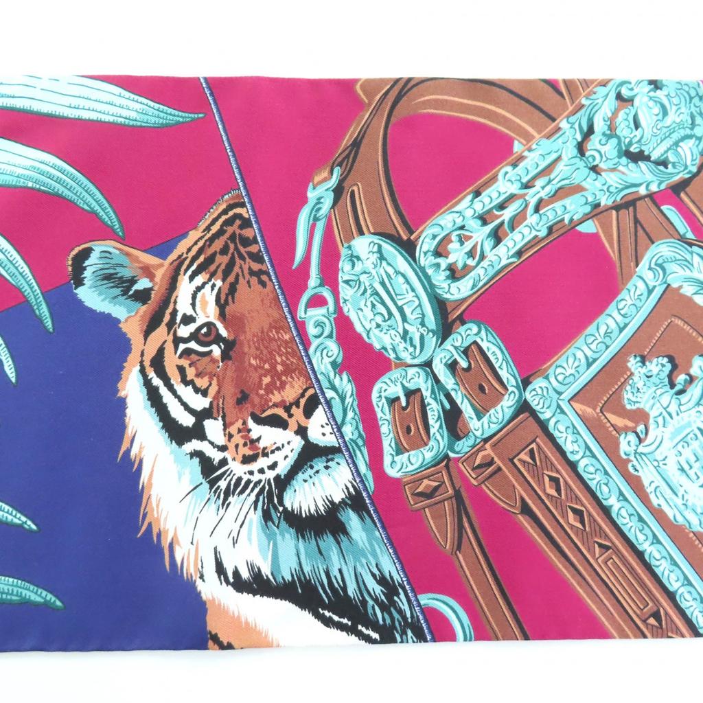 Great HERMES scarf CARREN EN CARRES Multi silk Women Used