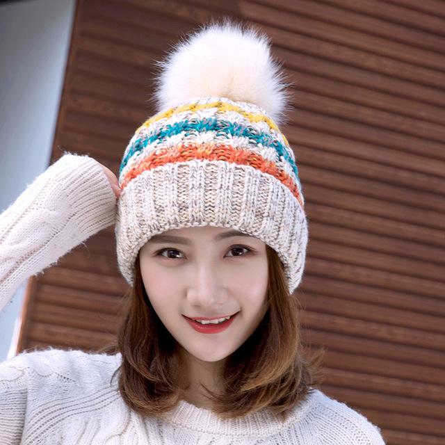 

Cute wool hat women s brand autumn and winter versatile velvet knitted hat women s cold warm ear protection confinement hat One size [Fleece, thicker and elastic] бежевий