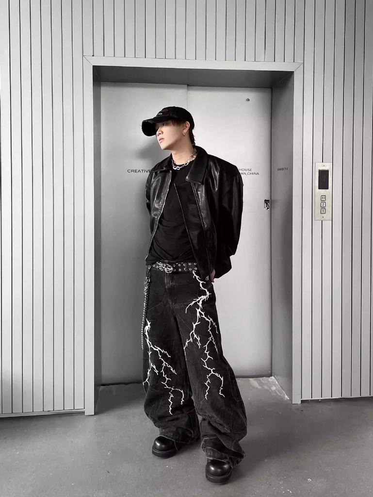 Męskie czarne jeansy American High Street: Haft Piorunem, Proste Luźne Szerokie Nogawki, Modny Rogue Street Style