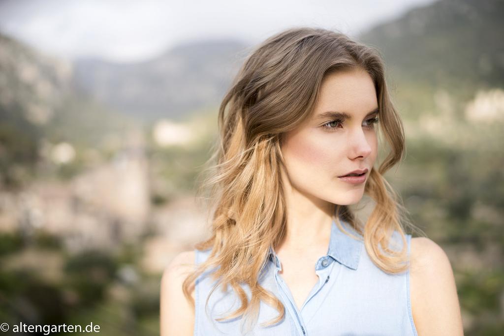 TAMRON SP45mm Di VC Prime Lens for Canon F013E F1.8 (Full-Frame Compatible)