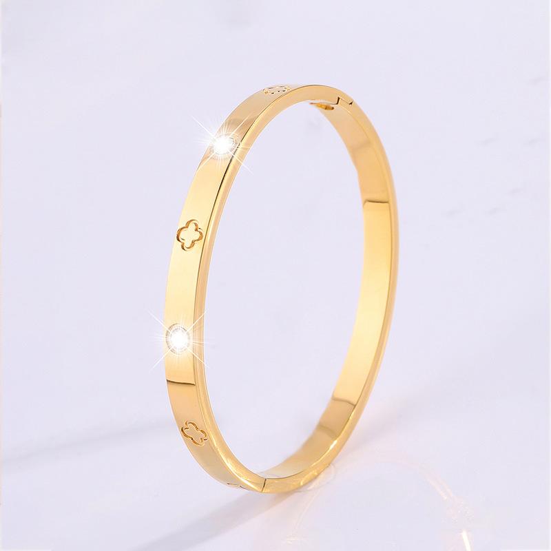 Classic titanium steel bracelet for women, popular fashion light luxury bracelet, ten diamond gold bracelet for girlfriends