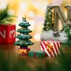 1Set Christmas Aquarium Ornament Resin Made Mini Tree with Gift Box Fish Tank Decor Small Size Lightweight Easy To Move Vivid