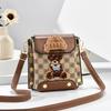 Spring/Summer Fashionable Versatile Women's Single Shoulder Crossbody Handbag with Large Capacity and Phone Pocket