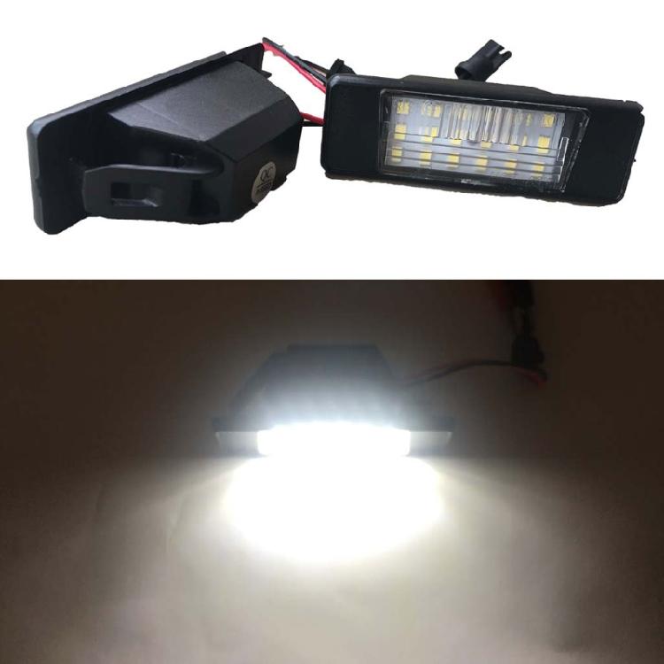 2Pcs Vehicle Rear License Plate LED Light for  X-Trail  Qashqai