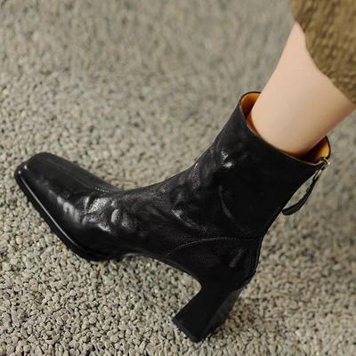Boots Women Vintage Hand Scratch Pattern Square Head Chunky Heel Short Boots Autumn High Heel Hundred Skinny